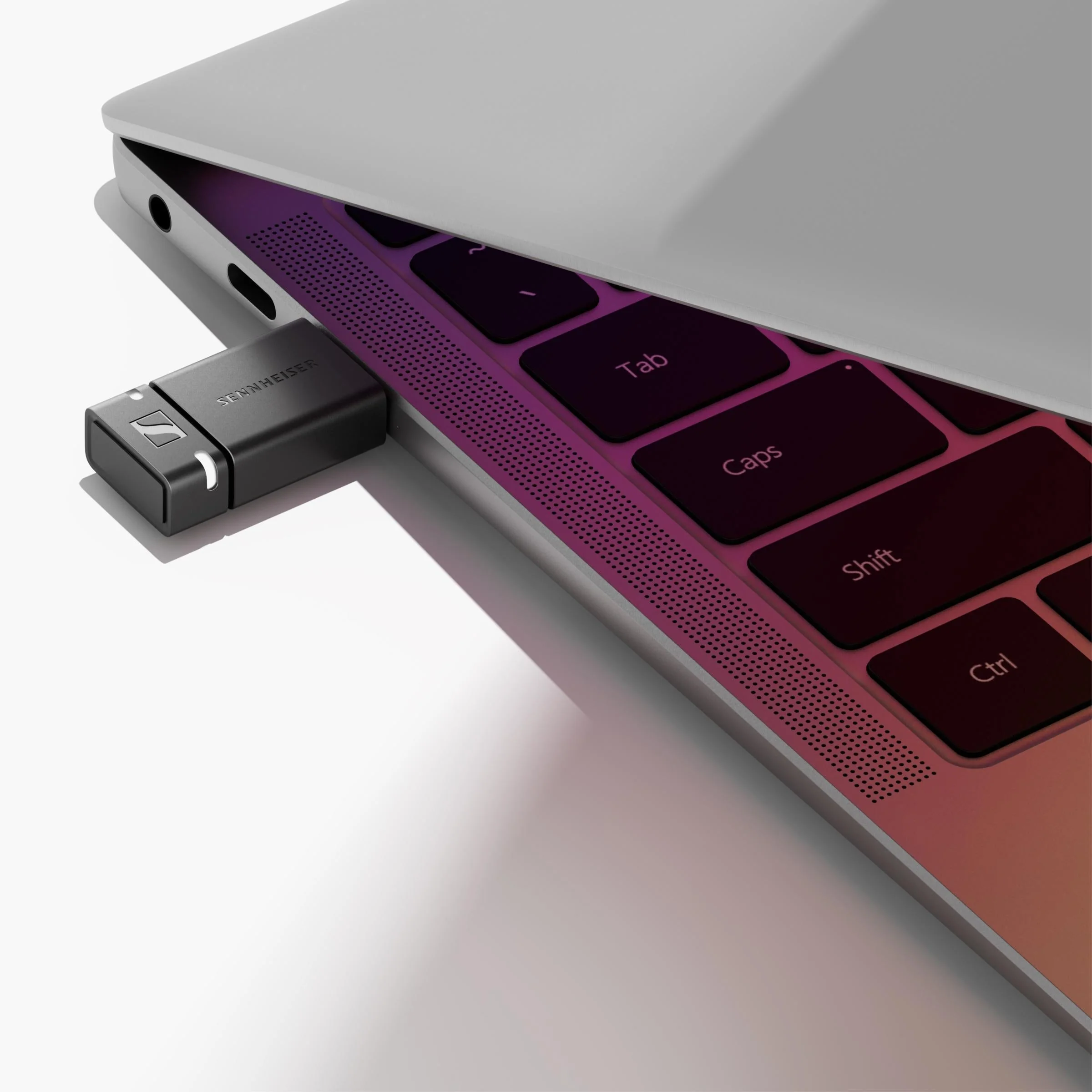BTD 600 Bluetooth® Dongle - Image 8