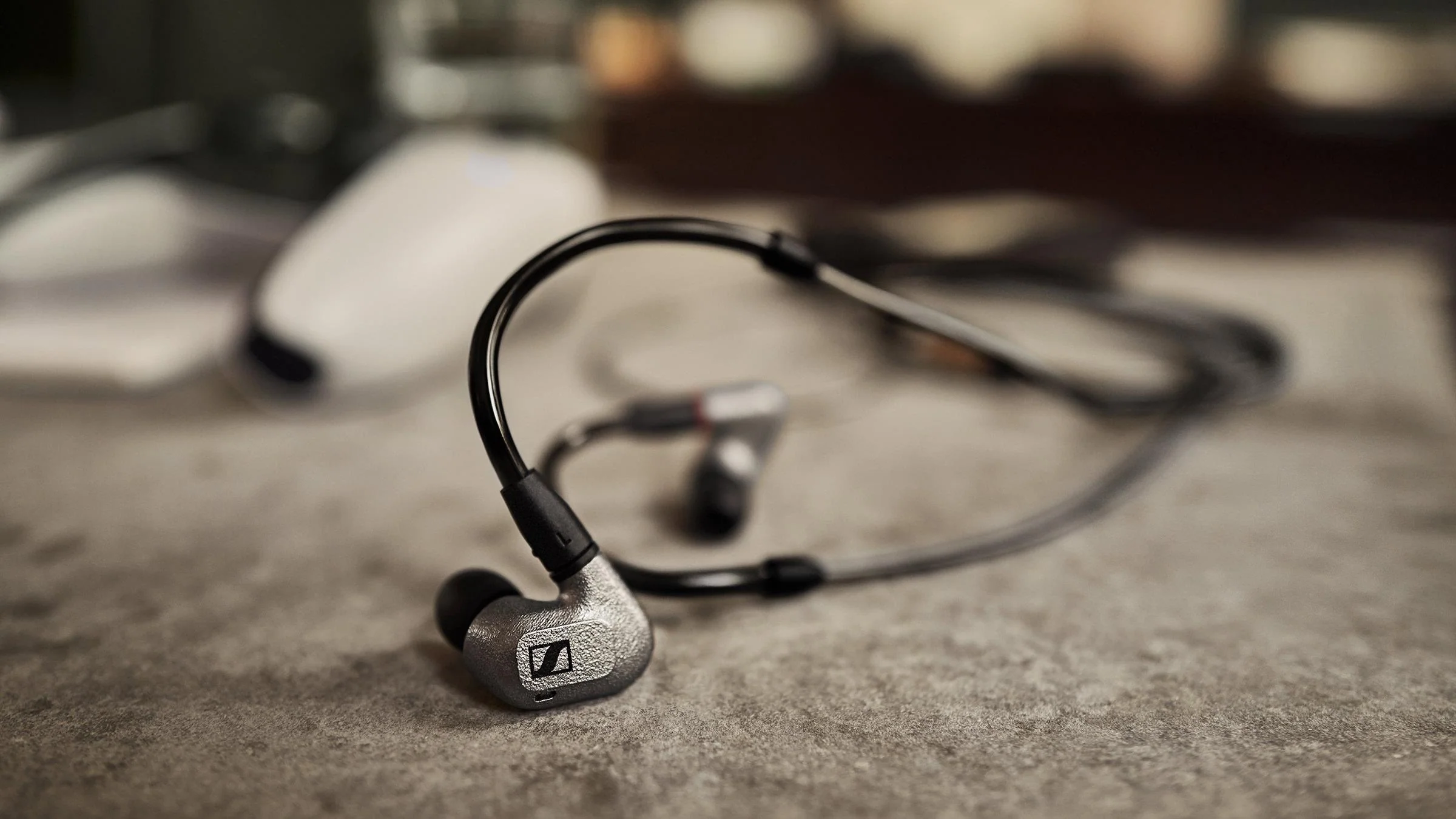 IE 600 Refurbished - Image 6