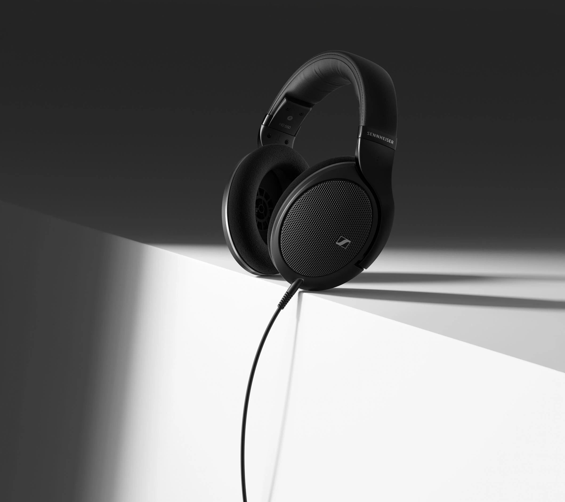HD 550 - Image 8