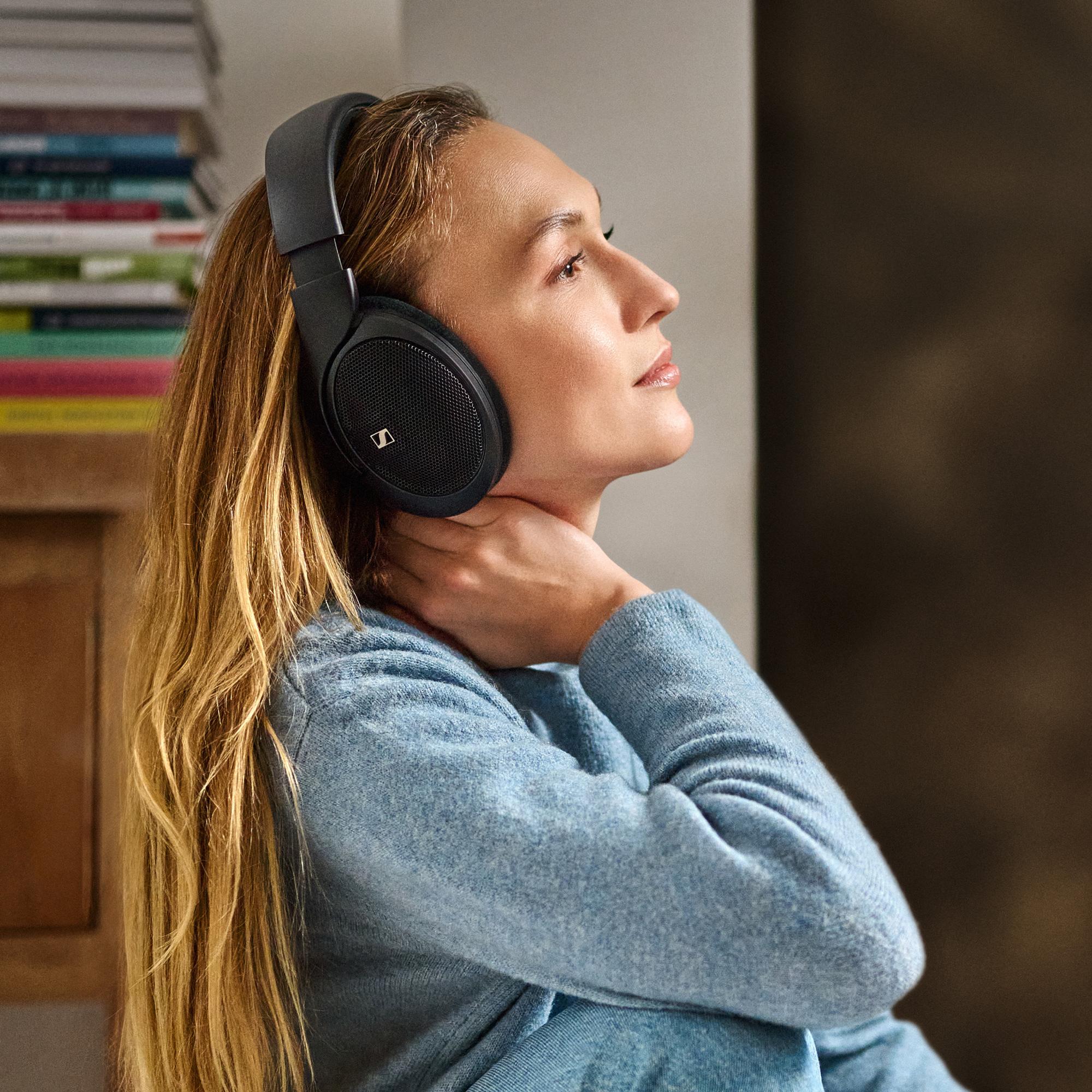HD 560S Refurbished - Image 8