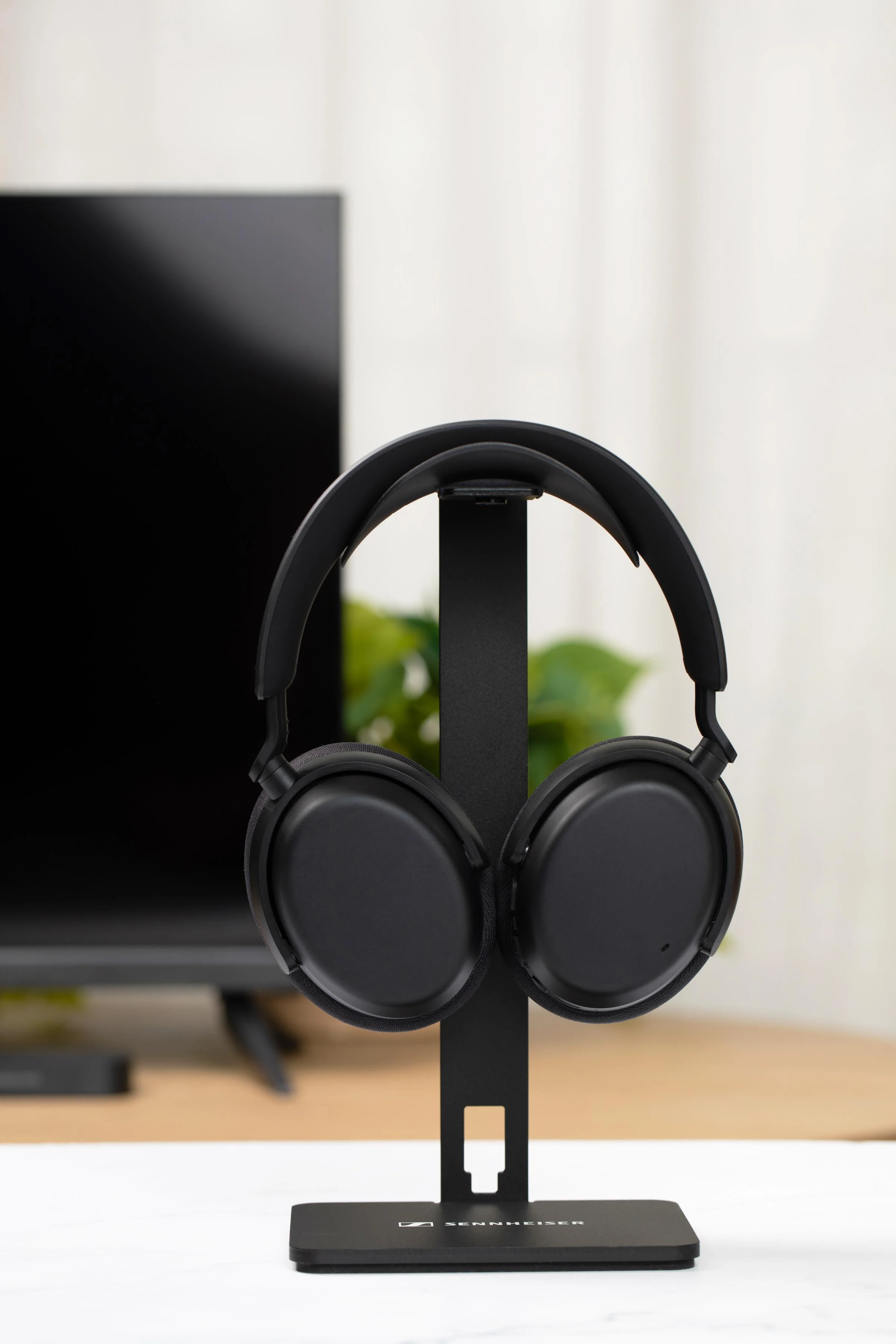 Sennheiser Genuine Metal Headphone Stand - Image 3